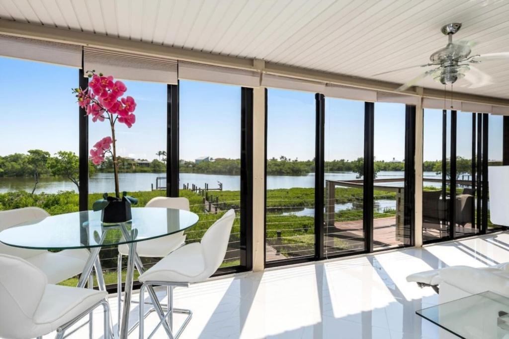 Blue Lagoon Estate Форт Майерс Бийч Екстериор снимка