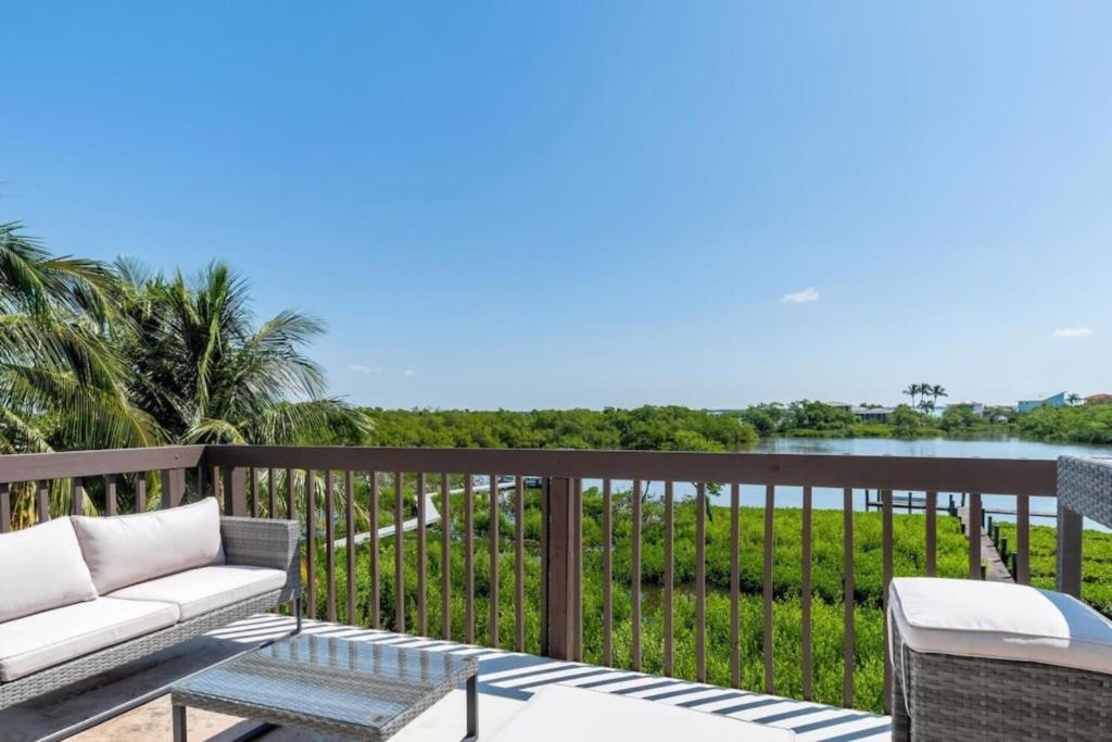 Blue Lagoon Estate Форт Майерс Бийч Екстериор снимка