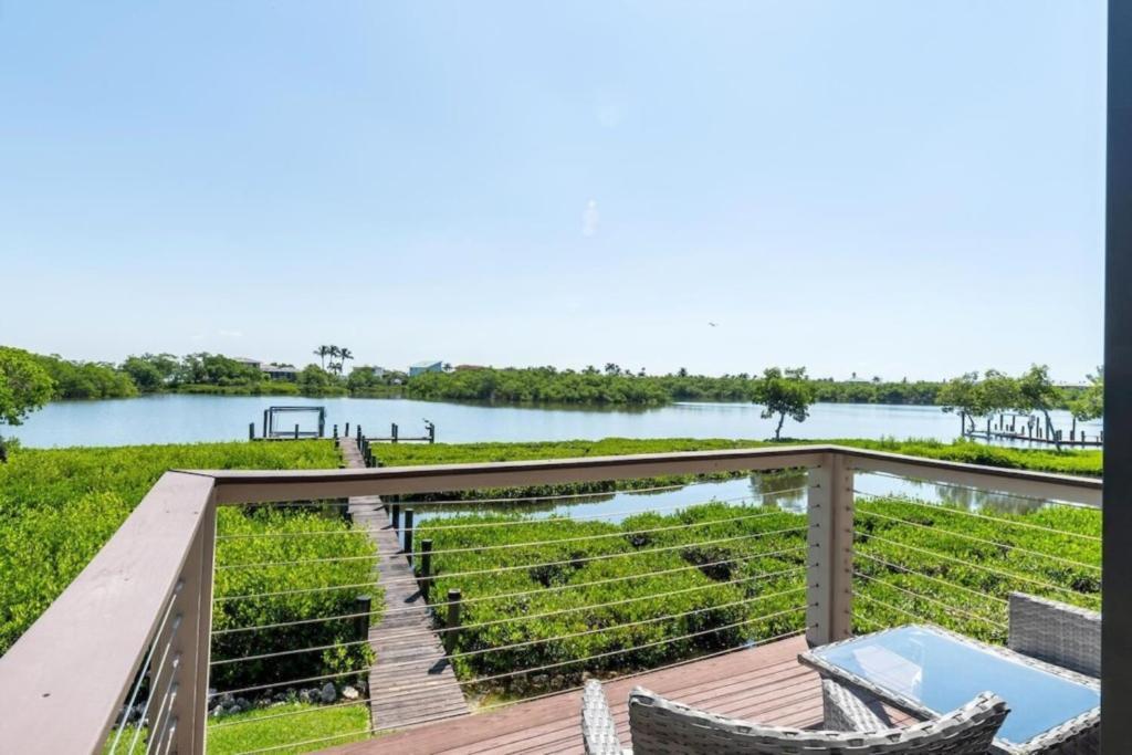 Blue Lagoon Estate Форт Майерс Бийч Екстериор снимка